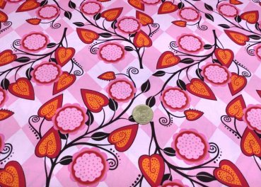 Alisia cotton poplin pink fabric with flowers